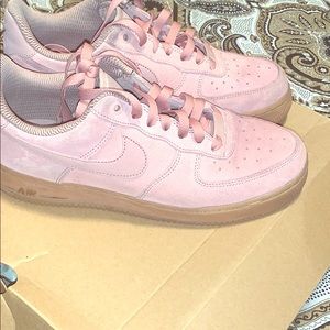 Muave Suede Women’s Airforce1